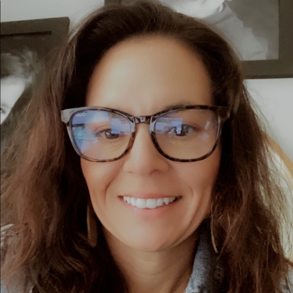 Meet your Posher, Julianne